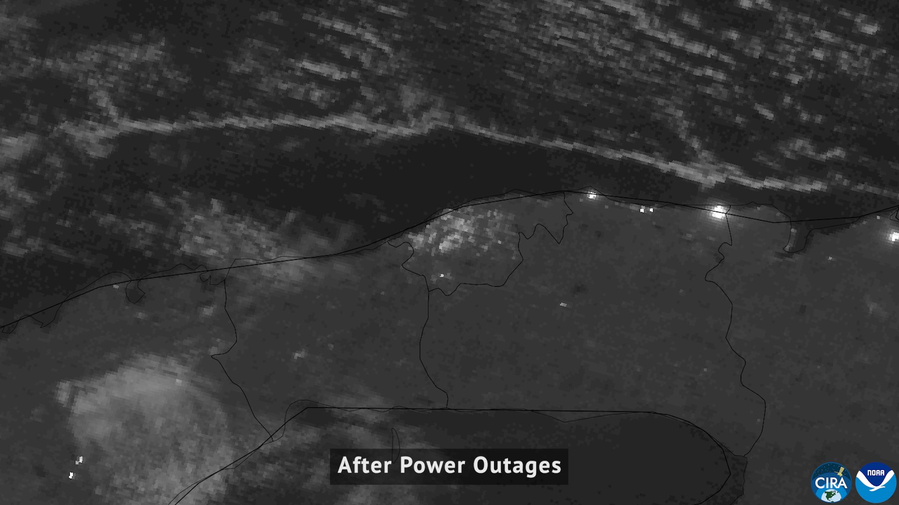 La misma imagen satelital con La Habana casi a oscuras y unas pocas luces en la costa; rótulo «After Power Outages».
